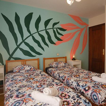Liquid Surfhouse Hostel Langre  Bagian luar foto