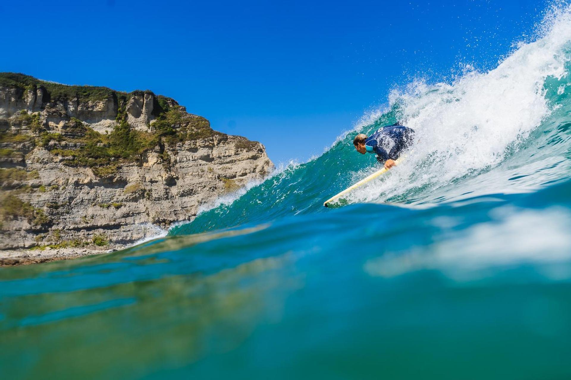 Liquid Surfhouse Hostel Langre  Bagian luar foto