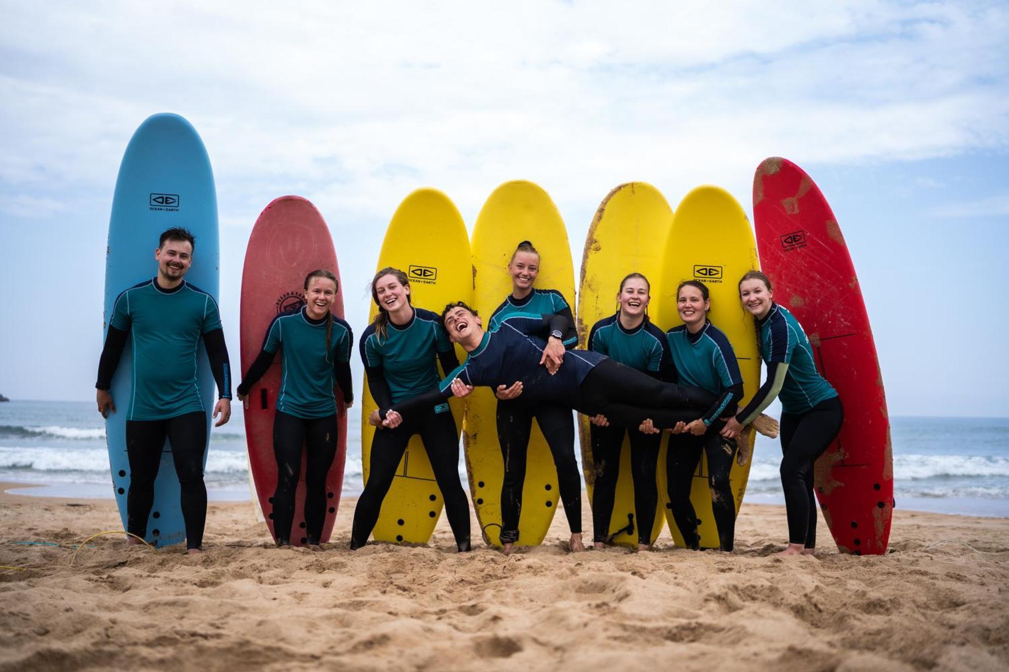 Liquid Surfhouse Hostel Langre  Bagian luar foto