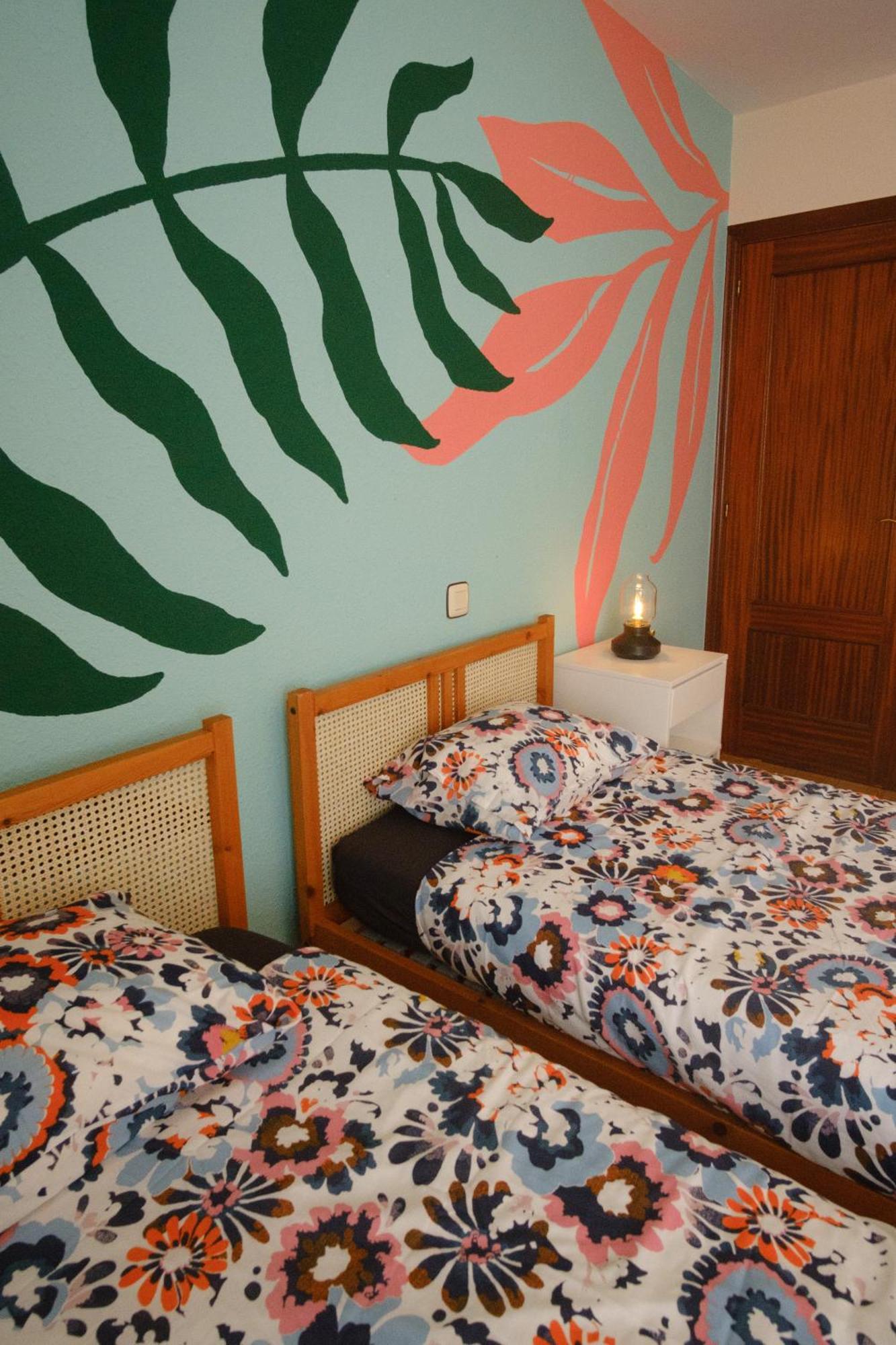Liquid Surfhouse Hostel Langre  Bagian luar foto